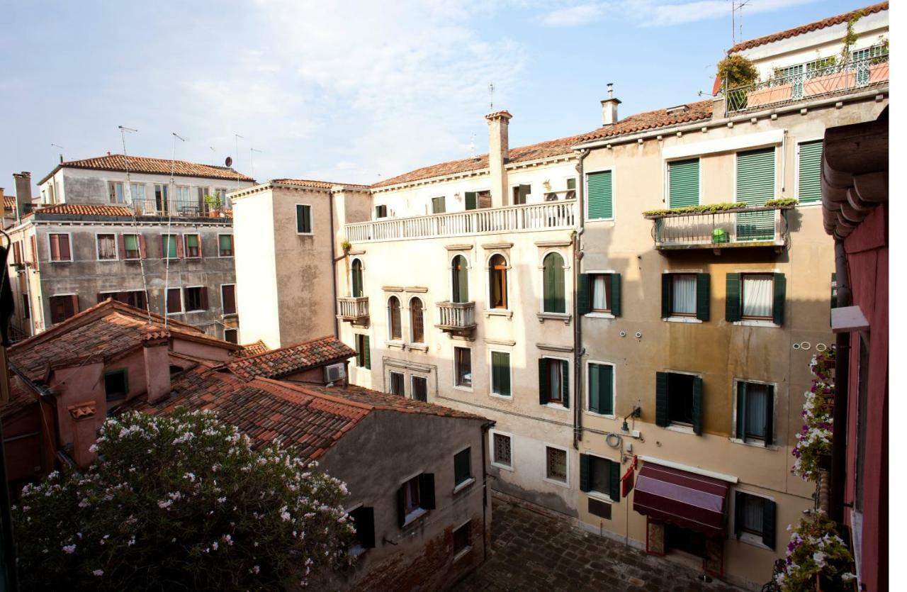 Al Mezzanino, Palazzo Torniello Apartment Venice Exterior photo